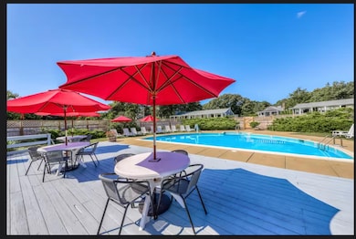 21 Island Inn Rd unit 39G, Oak Bluffs, MA 02568 - photo 2