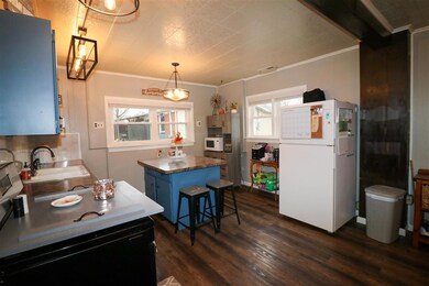 204 N Cook Rd, Muncie, IN 47303 - photo 7