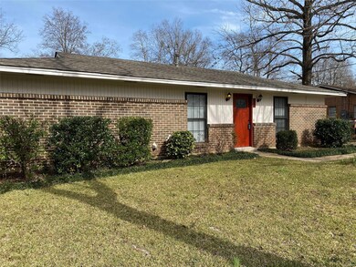 221 Clubview Dr, Prattville, AL 36067 - photo 4