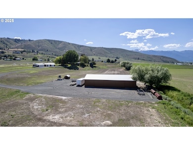 18373 W Campbell Loop, Baker City, OR 97814 - photo 4