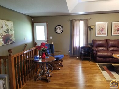 3931 SW 40th Terrace, Topeka, KS 66610 - photo 4