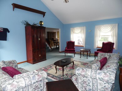 680 Scenic Dr, Albrightsville, PA 18210 - photo 2