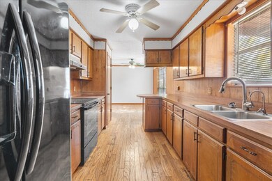 519 Tolson Ave, van Alstyne, TX 75495 - photo 6