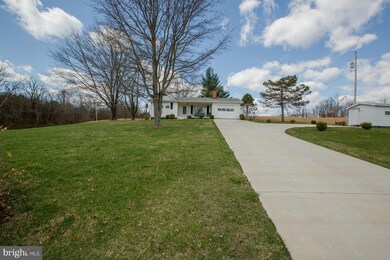 1047 New Hope Rd, Cross Junction, VA 22625 - photo 2