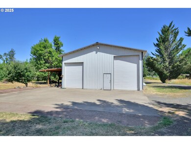 37362 Camp Creek Rd, Springfield, OR 97478 - photo 6