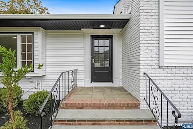 15 Sunrise Ln, Upper Saddle River, NJ 07458 - photo 5