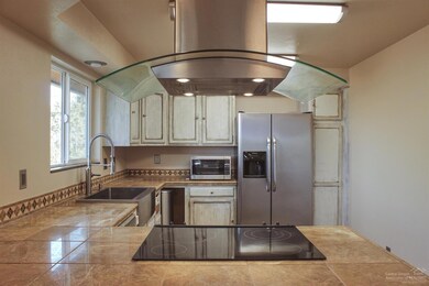 3800 NE Xenolith St, Terrebonne, OR 97760 - photo 5