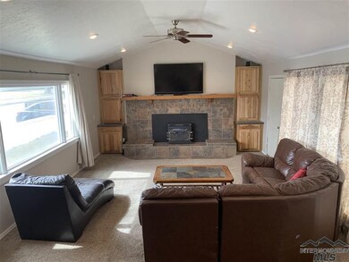 2058 Miller Ave, Burley, ID 83318 - photo 4