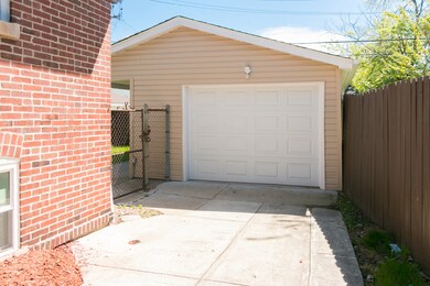 Side drive for 2 more cars