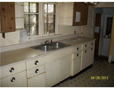 408 State St, Elkhart, IN 46516 - photo 3