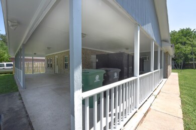 8410 Wetherby Ln, Houston, TX 77075 - photo 6