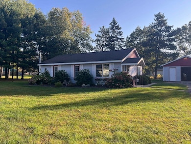 212 N Linden St, Adams, WI 53910 - photo 3