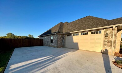 129 Shawnee Trail, Pottsboro, TX 75076 - photo 4