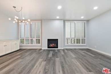 927 N Kings Rd unit 107, West Hollywood, CA 90069 - photo 2