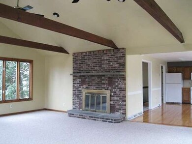 312 Village St, Medway, MA 02053 - photo 5