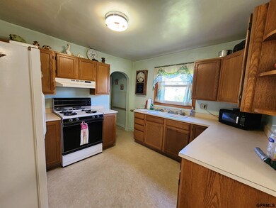 406 W Fulton St, Hooper, NE 68031 - photo 4