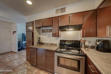 5026 W Cypress St, Phoenix, AZ 85035 - photo 7