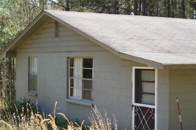 View of side of home