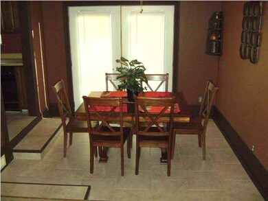 Perfect Sized Dining Room