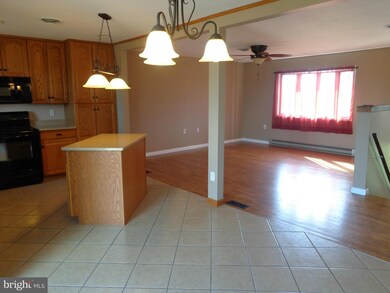 1272 Brechbill Rd, Chambersburg, PA 17202 - photo 6