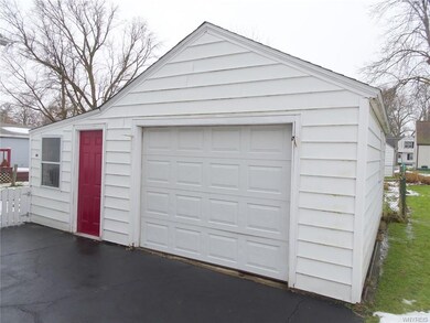 443 Wallace Ave, North Tonawanda, NY 14120 - photo 6