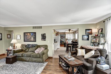 06-Living Room