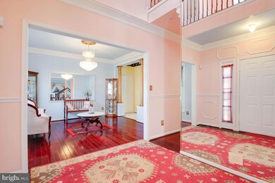 5706 Lyngate Ct, Lanham, MD 20706 - photo 4