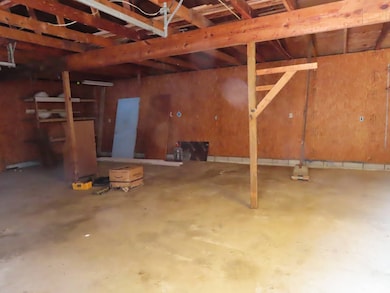 519 S E1000th, Wilburton, OK 74578 - photo 6