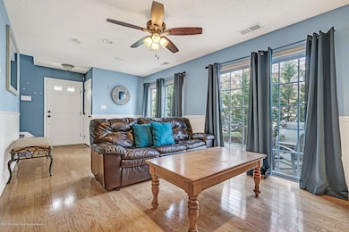 58 Phoenix Ct, Tinton Falls, NJ 07712 - photo 5