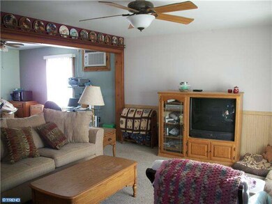 1011 Saint Pauls Church Rd, Pennsburg, PA 18073 - photo 6