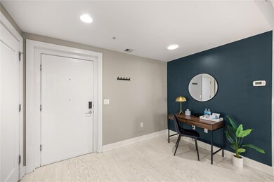 400 Walnut St unit 1102, Des Moines, IA 50309 - photo 4