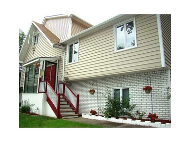 3 Roma Ave, Johnston, RI 02919 - photo 2