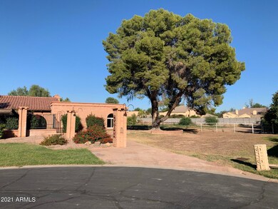 1040 E Calle de Arcos, Tempe, AZ 85284 - photo 2
