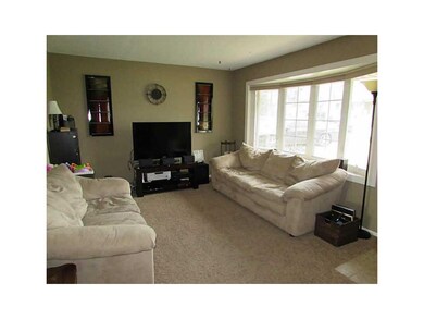 Living Room-L1.