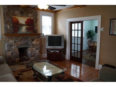 03-Family Room