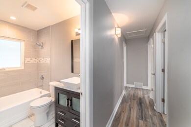 1030 Wingate Rd, Olympia Fields, IL 60461 - photo 3