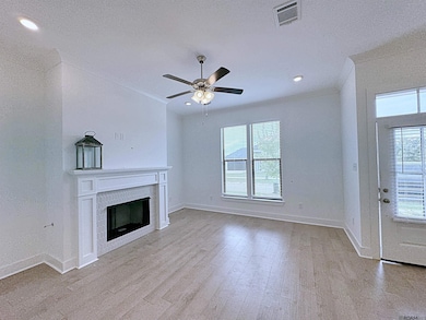 10263 Alderman Dr, Baton Rouge, LA 70818 - photo 2