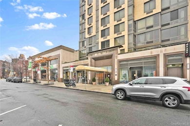The Windsor at Forest Hills unit 2F, Forest Hills, NY 11375 - photo 2