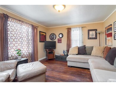 207 Mary St, Jeffersonville, IN 47130 - photo 6