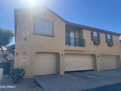 8105 W Groom Creek Rd unit BLD23, Phoenix, AZ 85043 - photo 2