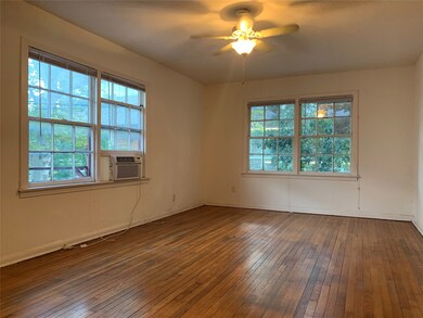 3707 Mulberry St unit 3, Houston, TX 77006 - photo 4