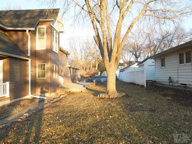 705 S Center St, Shenandoah, IA 51601 - photo 3