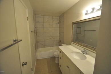 2470 E John Cabot Rd unit 3, Phoenix, AZ 85032 - photo 4