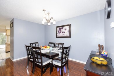 6 Cameo Ct unit 34F, Franklin Park, NJ 08823 - photo 2