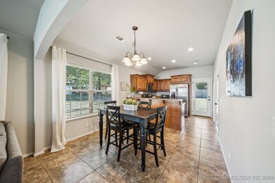 201 E Greeley St, Broken Arrow, OK 74012 - photo 7