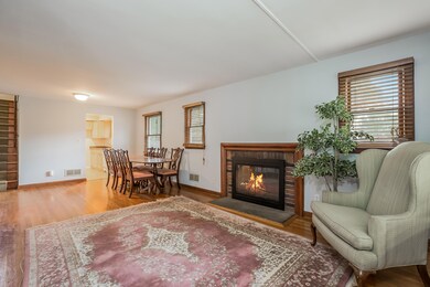 005-photo-living-room-8710417