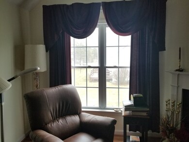 10 Olde Canal Way, Uxbridge, MA 01569 - photo 6