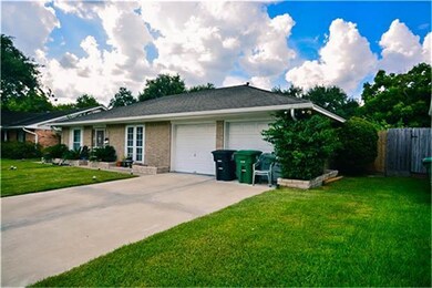 8310 Hazen St, Houston, TX 77036 - photo 2