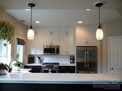 36 SW Taft Ave, Bend, OR 97702 - photo 6