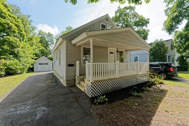 13 Knickerbocker Rd, Schenectady, NY 12302 - photo 5